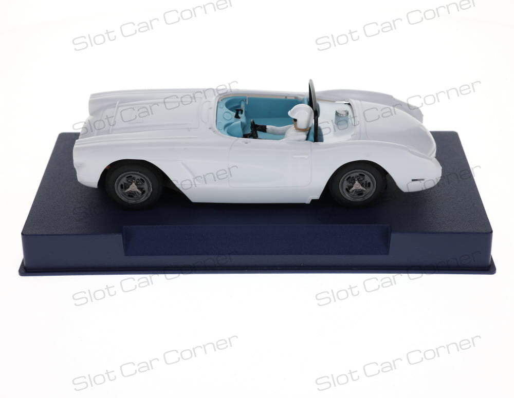 MR Slotcar MR1501 1960 C1 White Kit