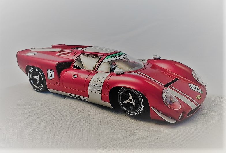 Slot.it Lola T70 1/32 レッド 16 Thunder Slot ITLTD001 Lola T70 MkIII Limited Edition