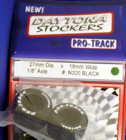 Pro-Track N320 BLACK Daytona Stockers 1/8'' x 27mm x 18mm Wheels, Black