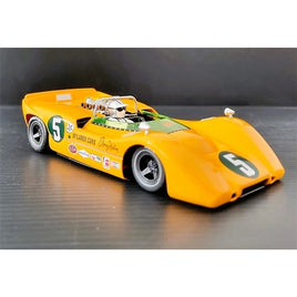 CA00307 Thunder Slot McLaren M6B No. 5, Denny Hulme